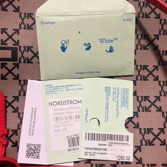 Off white monogram tote - Picture 9 of 9